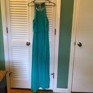 Turquoise maxi! Slit in the back!